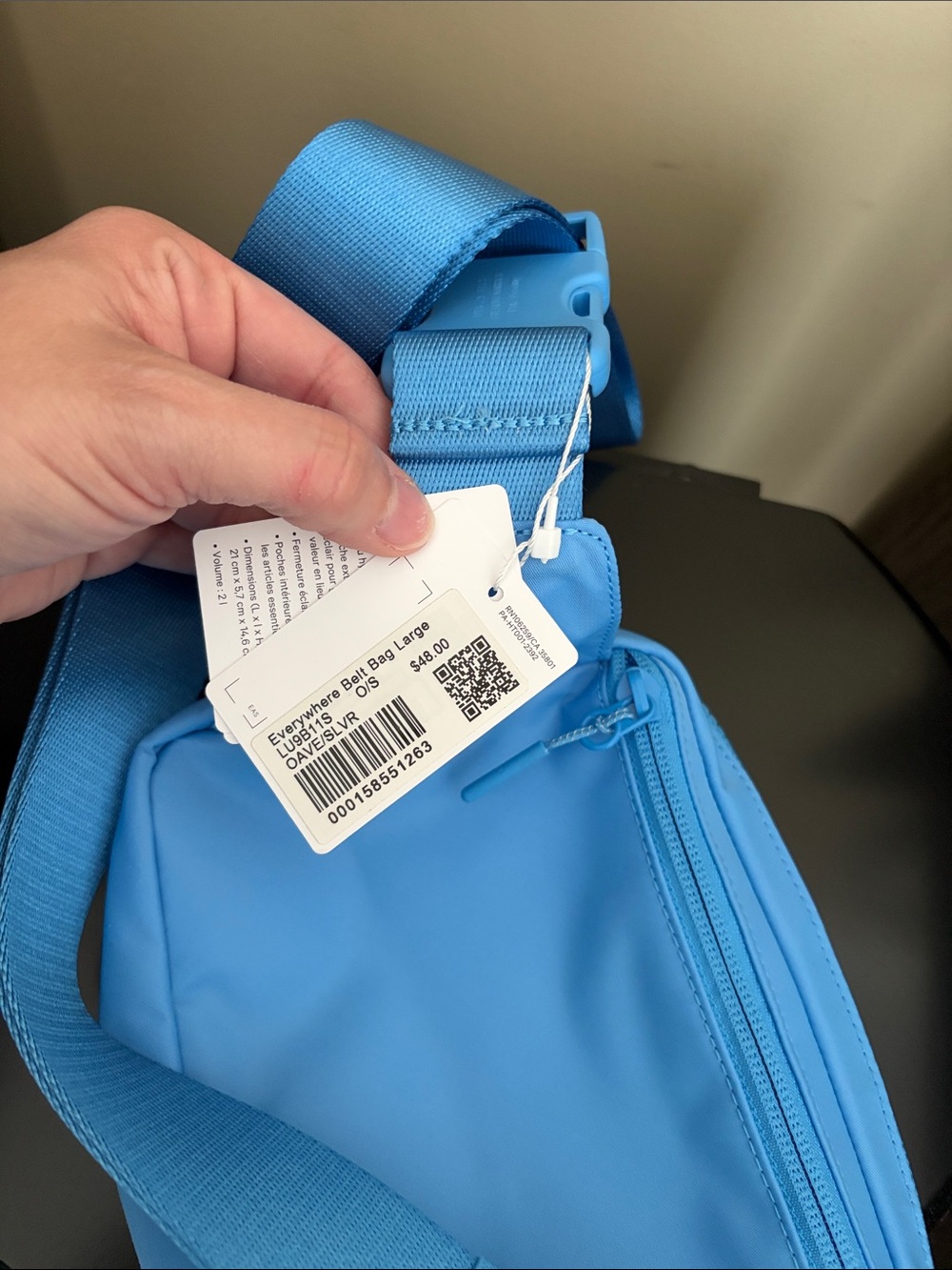 NWT everywhere belt bag 2L - Picture 3 of 4